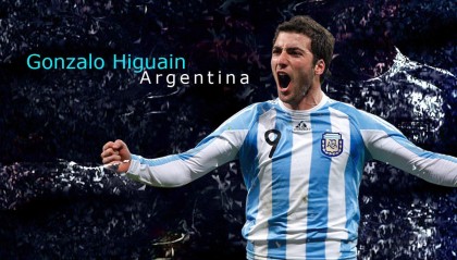 海星体育网址-西甲第13轮战报，卫冕冠军主场惊险战平升班马，加泰罗尼亚人乘势追至仅差一分