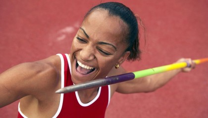 海星体育app下载_适配体系的核心拼图，戴格诺特盛赞米切尔全面影响力重塑球队维度