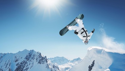 海星体育|多诺万直面连败症结，伤病非借口，发球失误与防守沟通成致命短板